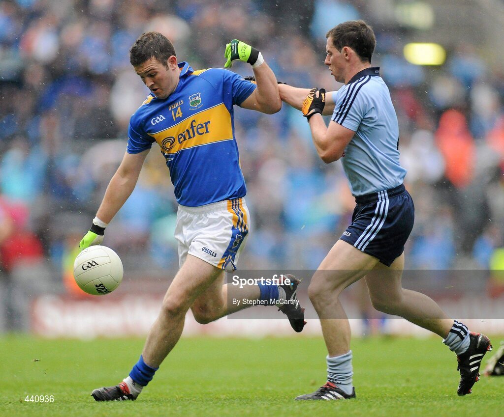10 July 2010; Barry Grogan, Tipperary, in action against Philip McMahon, Dublin. GAA Football All-Ireland Senior Championship Qualifier, Round 2, Dublin v Tipperary, Croke Park, Dublin. Picture credit: Stephen McCarthy / SPORTSFILE
