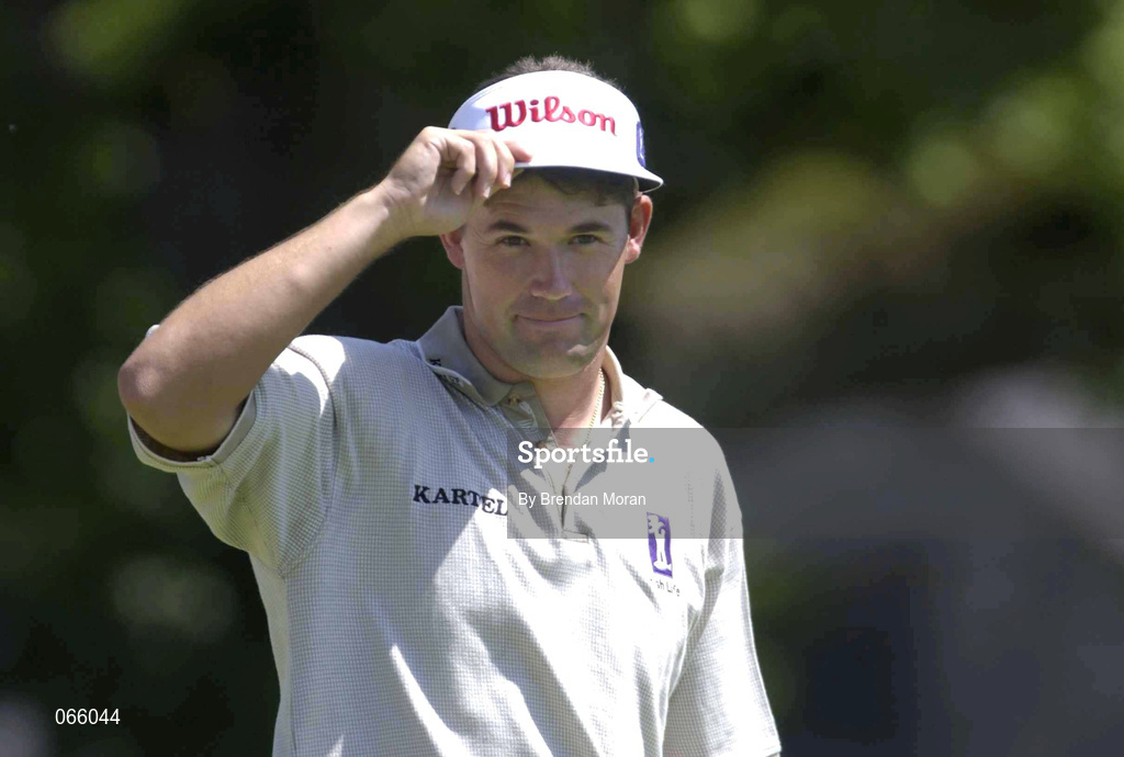1 July 2001; Padraig Harrington of Ireland acknowledges the crowd's applause after a birdie putt on the 1st during day four of the Murphy's Irish Open at Fota Island Golf Club in Cork. Photo by Brendan Moran/Sportsfile