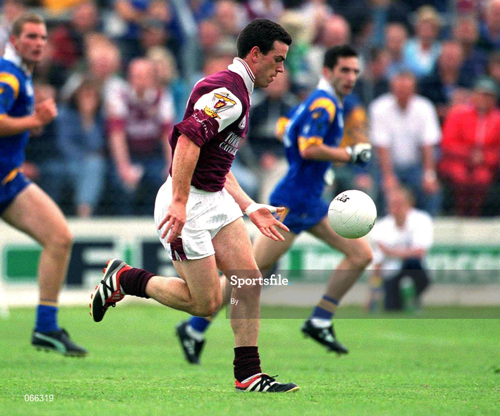 30 June 2001; Padraig Joyce, Galway. Football. Picture credit; Ray McManus / SPORTSFILE