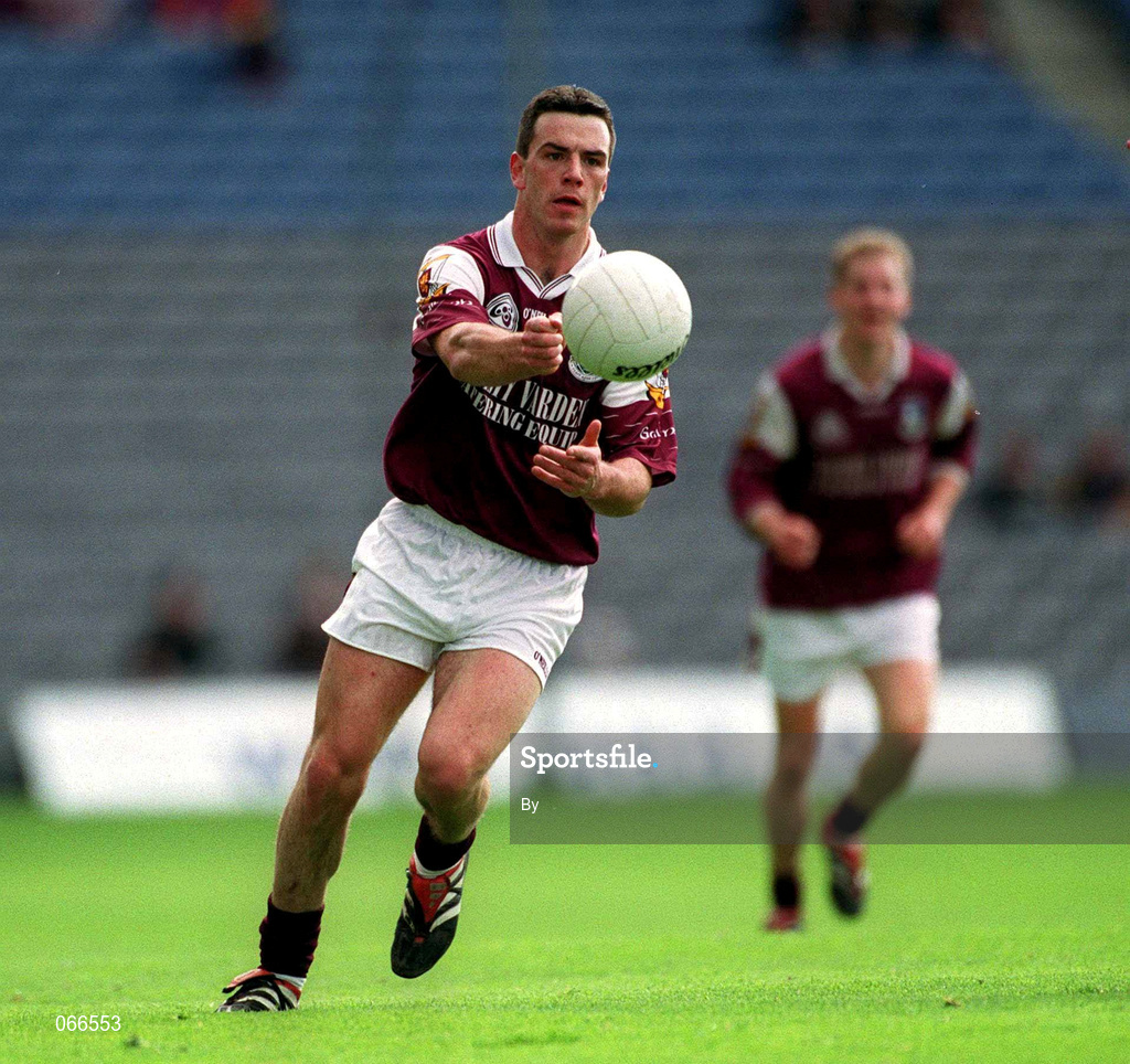 29 April 2001; Padraig Joyce, Galway. Football. Picture credit; Ray McManus / SPORTSFILE