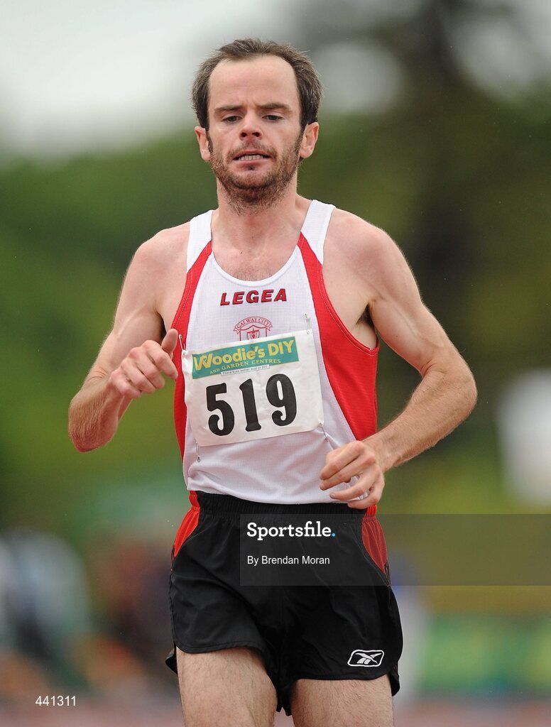 10 July 2010; Gary Thornton, Galway City Harriers, comes home to win the Men's 10000m during the Woodie's DIY AAI Senior Track & Field Championships. Morton Stadium, Santry, Dublin. Picture credit: Brendan Moran / SPORTSFILE