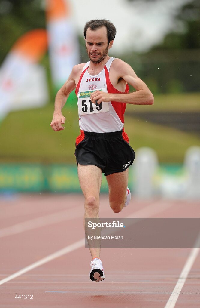 10 July 2010; Gary Thornton, Galway City Harriers AC, on his way to winning the Men's 10000m final during the Woodie's DIY AAI Senior Track & Field Championships. Morton Stadium, Santry, Dublin. Picture credit: Brendan Moran / SPORTSFILE