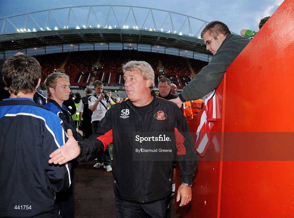 13 July 2010; Sunderland manager Steve Bruce exchanges handshakes with Munster XI players after the game. Friendly in Aid of Shane Geoghegan Trust, Munster XI v Sunderland AFC, Thomond Park, Limerick. Picture credit: Diarmuid Greene / SPORTSFILE