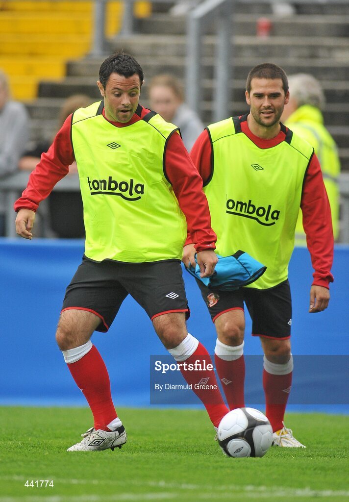 13 July 2010; Sunderland's Andy Reid, left, and David Healy warm-up before the game. Friendly in Aid of Shane Geoghegan Trust, Munster XI v Sunderland AFC, Thomond Park, Limerick. Picture credit: Diarmuid Greene / SPORTSFILE