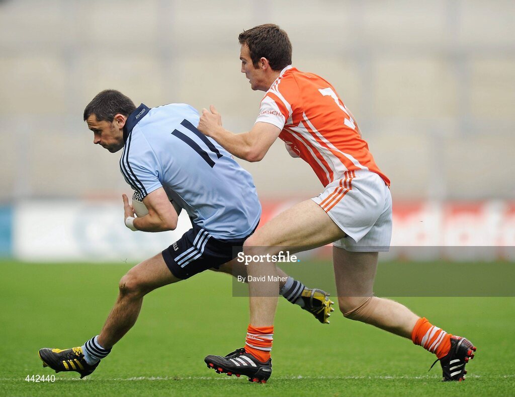 17 July 2010; Alan Brogan, Dublin, in action against Brendan Donaghy, Armagh. GAA Football All-Ireland Senior Championship Qualifier Round 3, Dublin v Armagh, Croke Park, Dublin. Picture credit: David Maher / SPORTSFILE