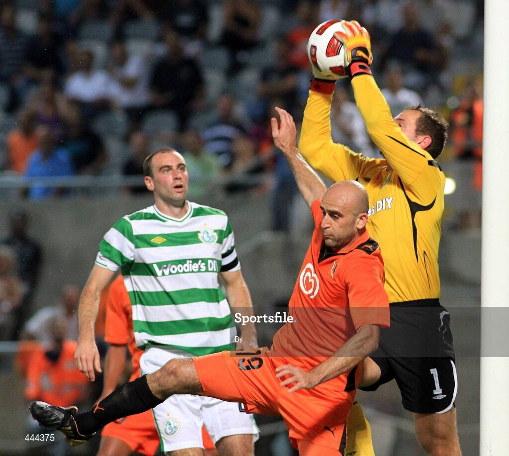 22 July 2010; Shamrock Rovers goalkeeper, Alan Mannus, in action against Egiya Yavruyan, Bnei Yehuda Tel-Aviv FC. UEFA Europa League Second Qualifying Round, 2nd Leg, Bnei Yehuda Tel-Aviv FC v Shamrock Rovers, Bloomfield Stadium, Tel Aviv, Israel. Picture credit: SPORTSFILE