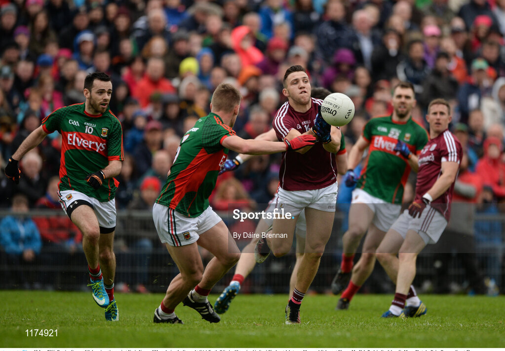 18 June 2016; Damien Comer of Galway in action against Kevin Keane of Mayo during the Connacht GAA Football Senior Championship Semi-Final match between Mayo and Galway at Elverys MacHale Park in Castlebar, Co Mayo. Photo by Daire Brennan/Sportsfile