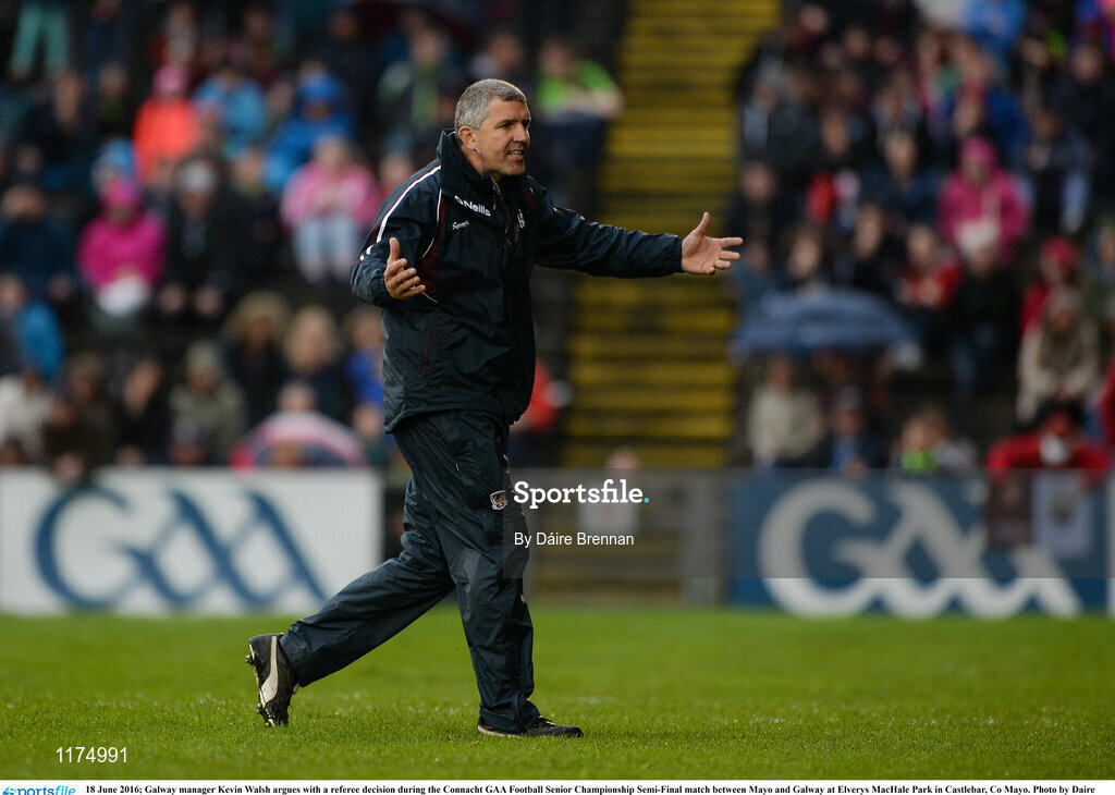 18 June 2016; Galway manager Kevin Walsh argues with a referee decision during the Connacht GAA Football Senior Championship Semi-Final match between Mayo and Galway at Elverys MacHale Park in Castlebar, Co Mayo. Photo by Daire Brennan/Sportsfile