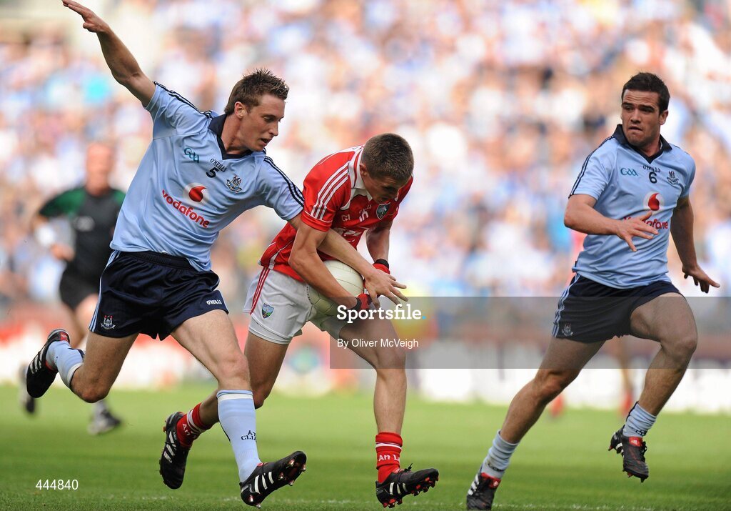 24 July 2010; Andy McConnell, Louth, in action against Kevin Nolan, Dublin. GAA Football All-Ireland Senior Championship Qualifier, Round 4, Dublin v Louth, Croke Park, Dublin. Picture credit: Oliver McVeigh / SPORTSFILE