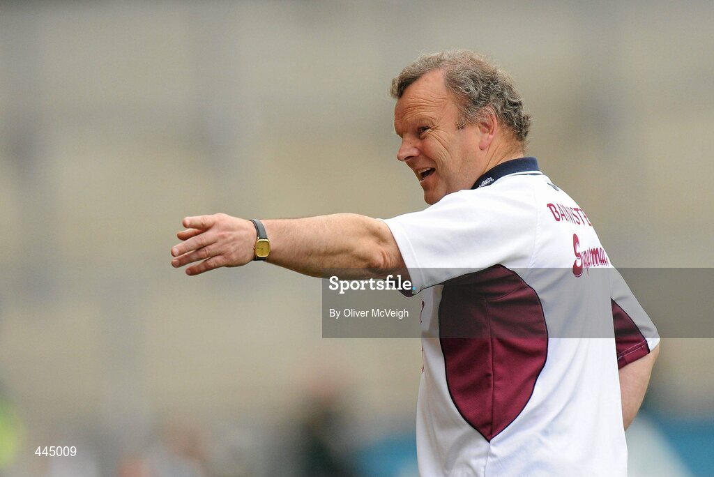 25 July 2010; Galway manager Mattie Murphy issues instructions during the game. ESB GAA Hurling All-Ireland Minor Championship Quarter-Final, Waterford v Galway, Croke Park, Dublin. Picture credit: Oliver McVeigh / SPORTSFILE