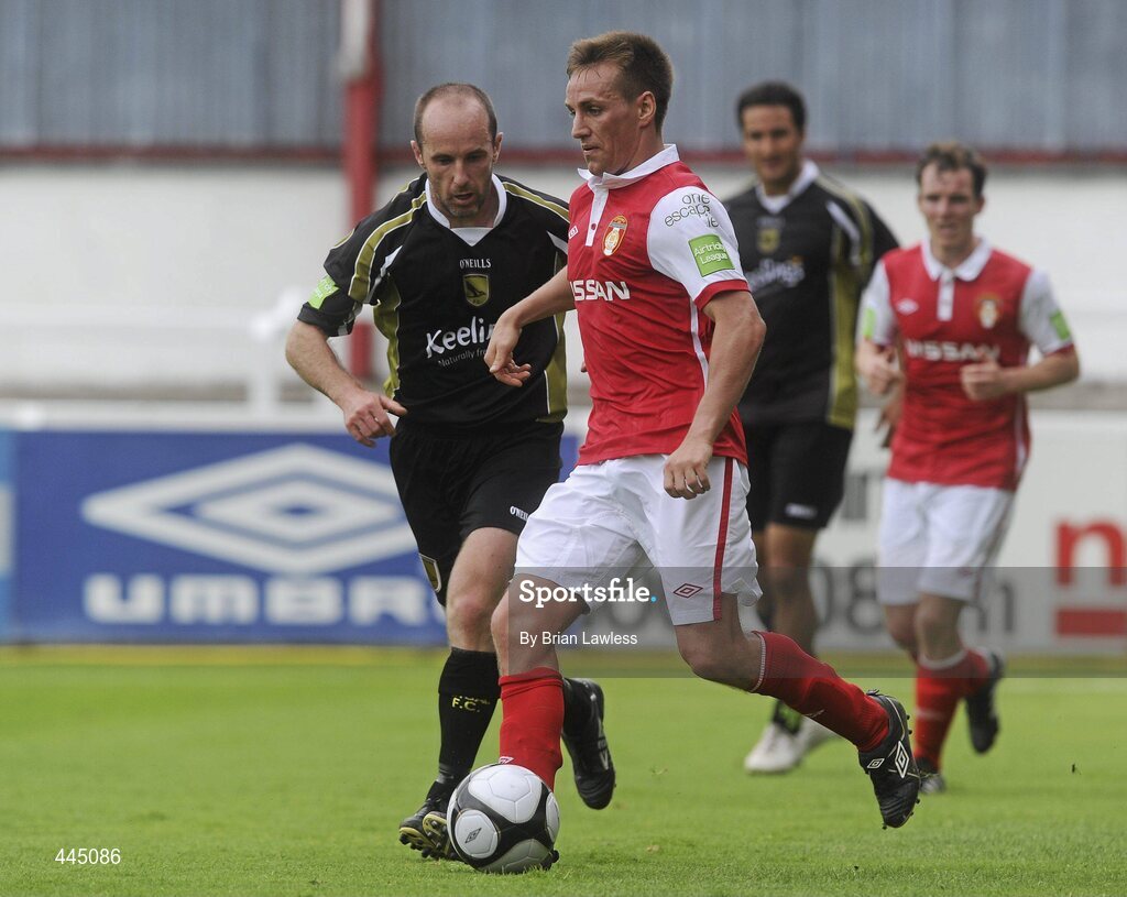 25 July 2010; Gareth O'Connor, St Patrick's Athletic, in action against Alan Kirby, Sporting Fingal. Airtricity League Premier Division, St Patrick's Athletic v Sporting Fingal, Richmond Park, Dublin. Picture credit: Brian Lawless / SPORTSFILE