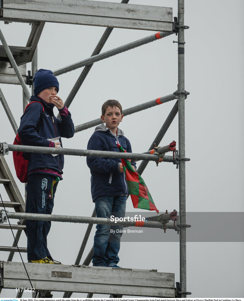 18 June 2016; Two young supporters watch the game from the tv scaffolding during the Connacht GAA Football Senior Championship Semi-Final match between Mayo and Galway at Elverys MacHale Park in Castlebar, Co Mayo. Photo by Daire Brennan/Sportsfile