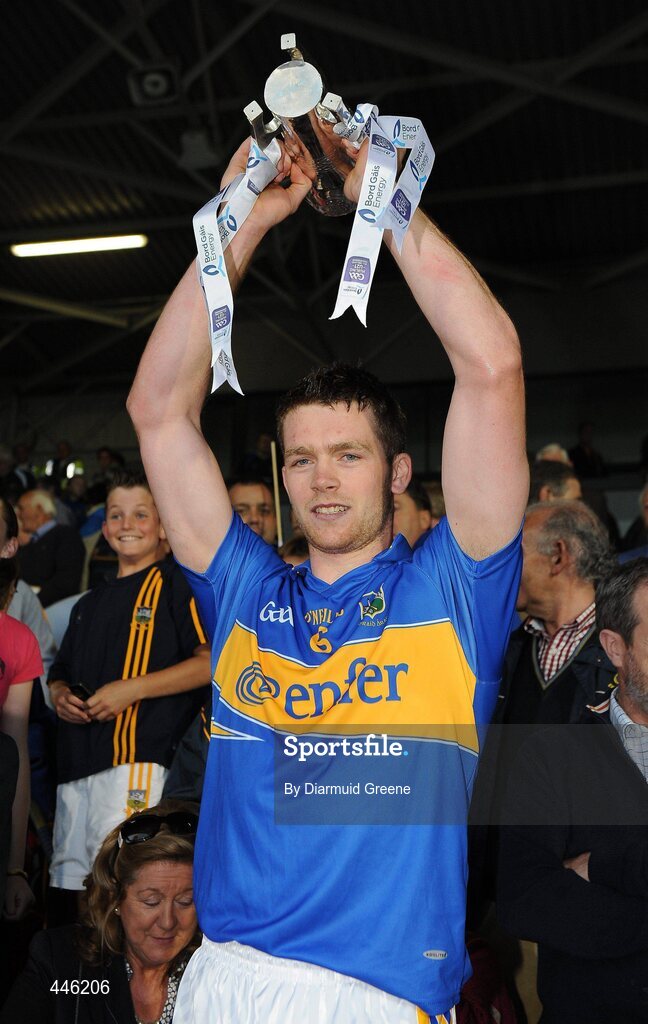 28 July 2010; Tipperary captain Padraic Maher lifts the cup after victory over Clare. Bord Gáis Energy GAA Hurling Under 21 Munster Championship Final, Tipperary v Clare, Semple Stadium, Thurles, Co. Tipperary. Picture credit: Diarmuid Greene / SPORTSFILE