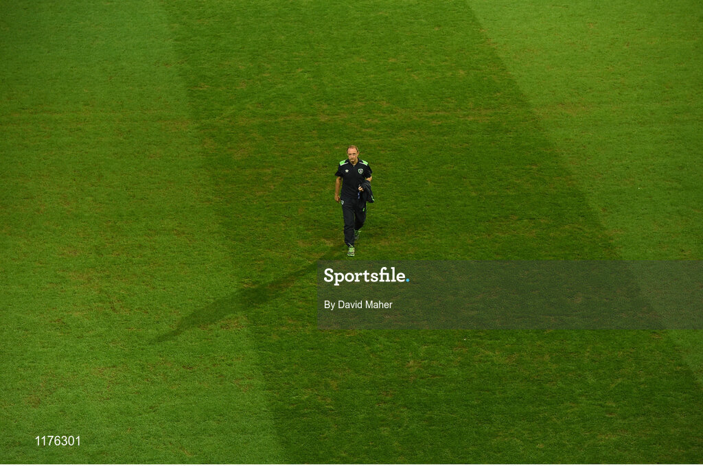 21 June 2016; Republic of Ireland manager Martin O'Neill on the pitch at Grand Stade Lille Métropole, Lille, France Photo by David Maher/Sportsfile