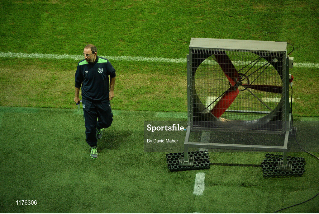 21 June 2016; Republic of Ireland manager Martin O'Neill walks off the pitch at Grand Stade Lille Métropole, Lille, France Photo by David Maher/Sportsfile