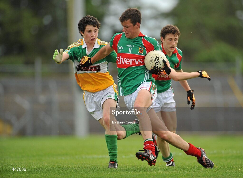 31 July 2010; Michael Forde, Mayo, in action against Paul McPadden, Offaly. ESB GAA Football All-Ireland Minor Championship Quarter-Final, Mayo v Offaly, Dr. Hyde Park, Roscommon. Picture credit: Barry Cregg / SPORTSFILE