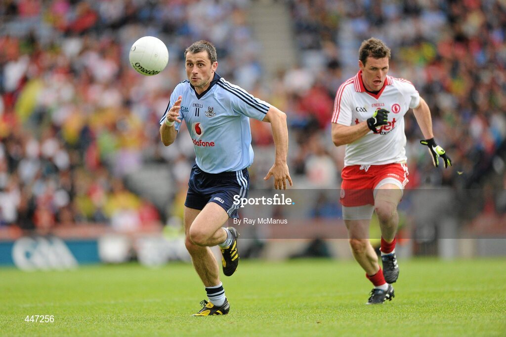 31 July 2010; Alan Brogan, Dublin, in action against Conor Gormley, Tyrone. GAA Football All-Ireland Senior Championship Quarter-Final, Tyrone v Dublin, Croke Park, Dublin. Picture credit: Ray McManus / SPORTSFILE