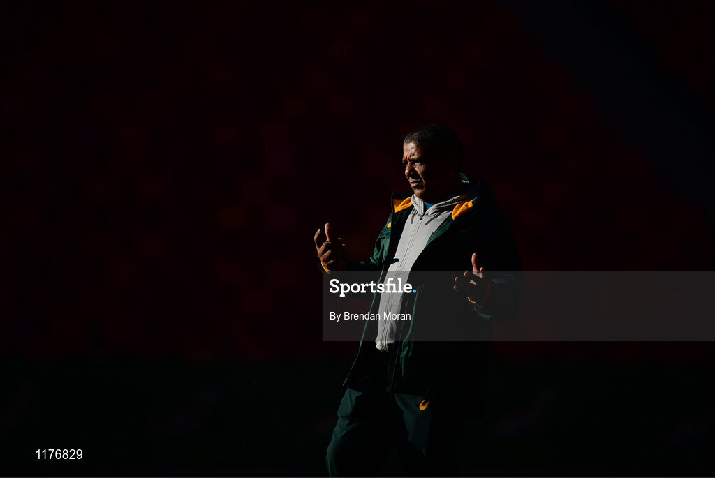 23 June 2016; South Africa head coach Allister Coetzee during rugby squad training at the Nelson Mandela Bay Stadium, Port Elizabeth, South Africa. Photo by Brendan Moran/Sportsfile