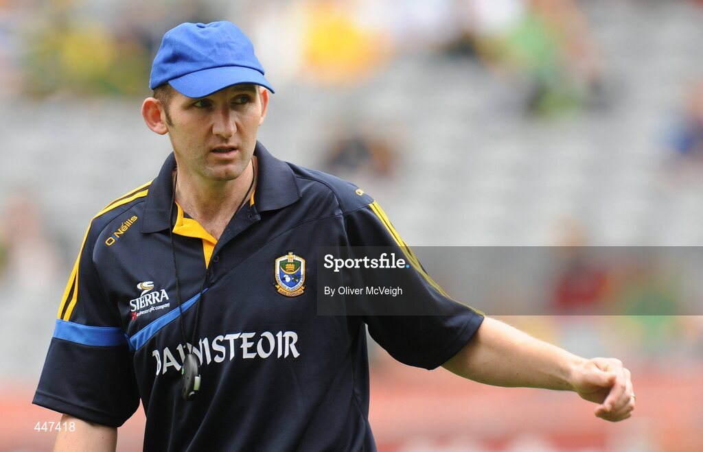 1 August 2010; Roscommon manager Fergal O'Donnell issues instructions to his players during the game. GAA Football All-Ireland Senior Championship Quarter-Final, Roscommon v Cork, Croke Park, Dublin. Picture credit: Oliver McVeigh / SPORTSFILE