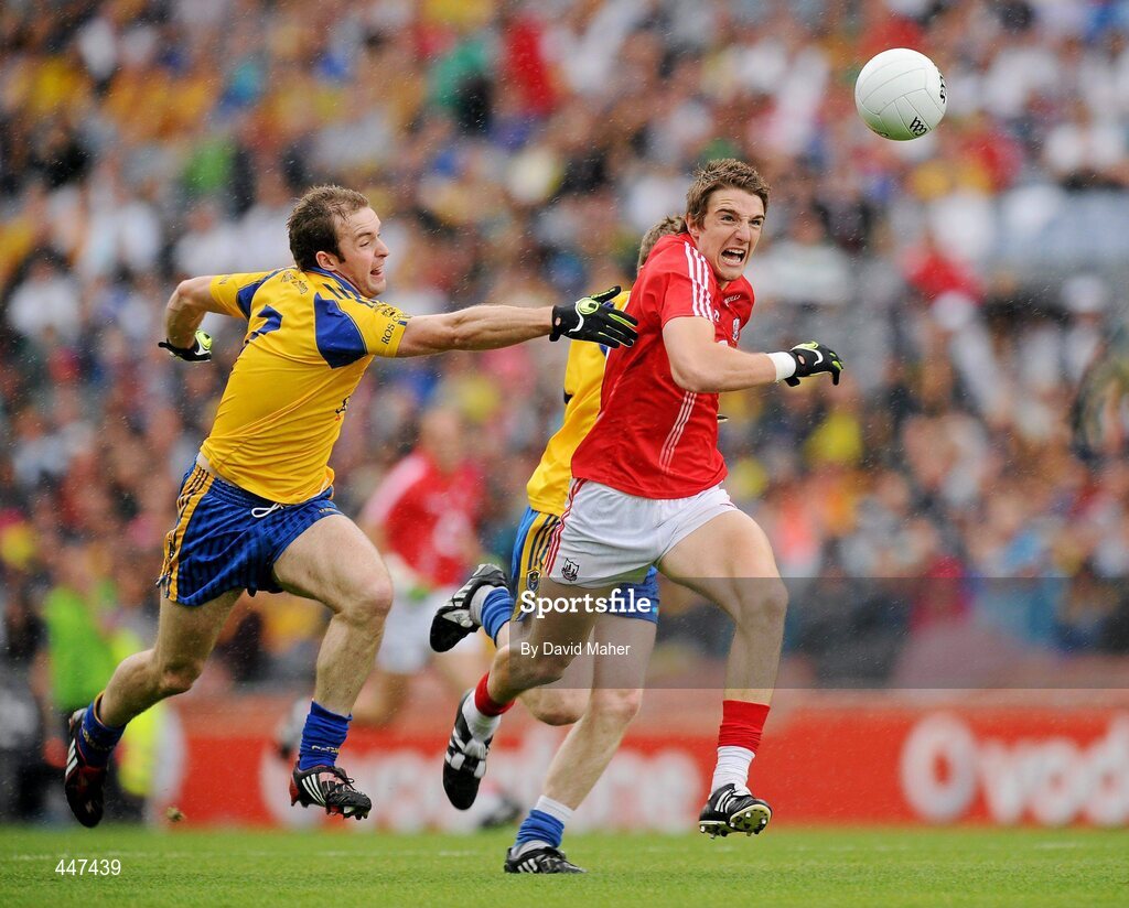 1 August 2010; Aidan Walsh, Cork, in action against David Casey, Roscommon. GAA Football All-Ireland Senior Championship Quarter-Final, Roscommon v Cork, Croke Park, Dublin. Picture credit: David Maher / SPORTSFILE