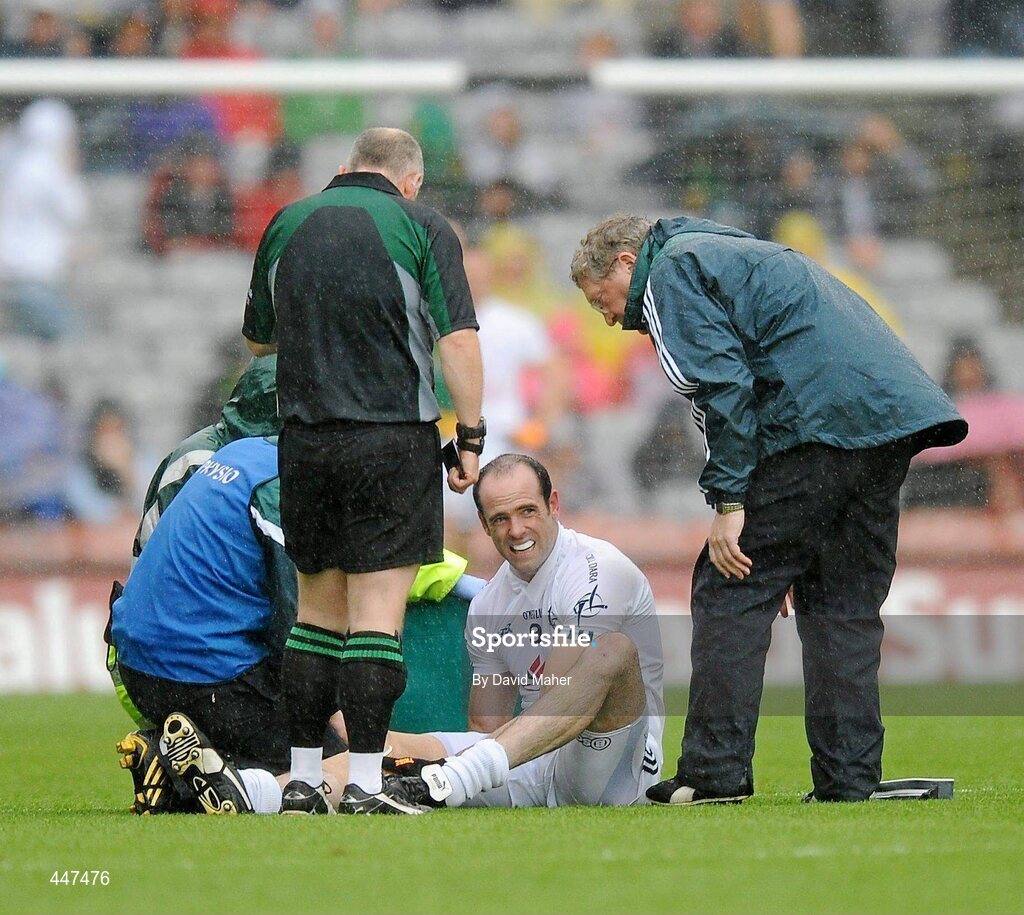 1 August 2010; Dermot Earley, Kildare, sits injured on the pitch resulting in him been substituted. GAA Football All-Ireland Senior Championship Quarter-Final, Meath v Kildare, Croke Park, Dublin. Picture credit: David Maher / SPORTSFILE
