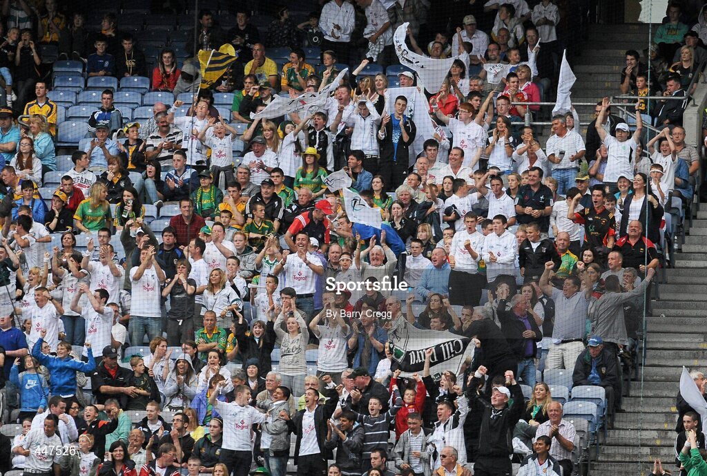 1 August 2010; Kildare fans celebrate as their side score. GAA Football All-Ireland Senior Championship Quarter-Final, Meath v Kildare, Croke Park, Dublin. Picture credit: Barry Cregg / SPORTSFILE