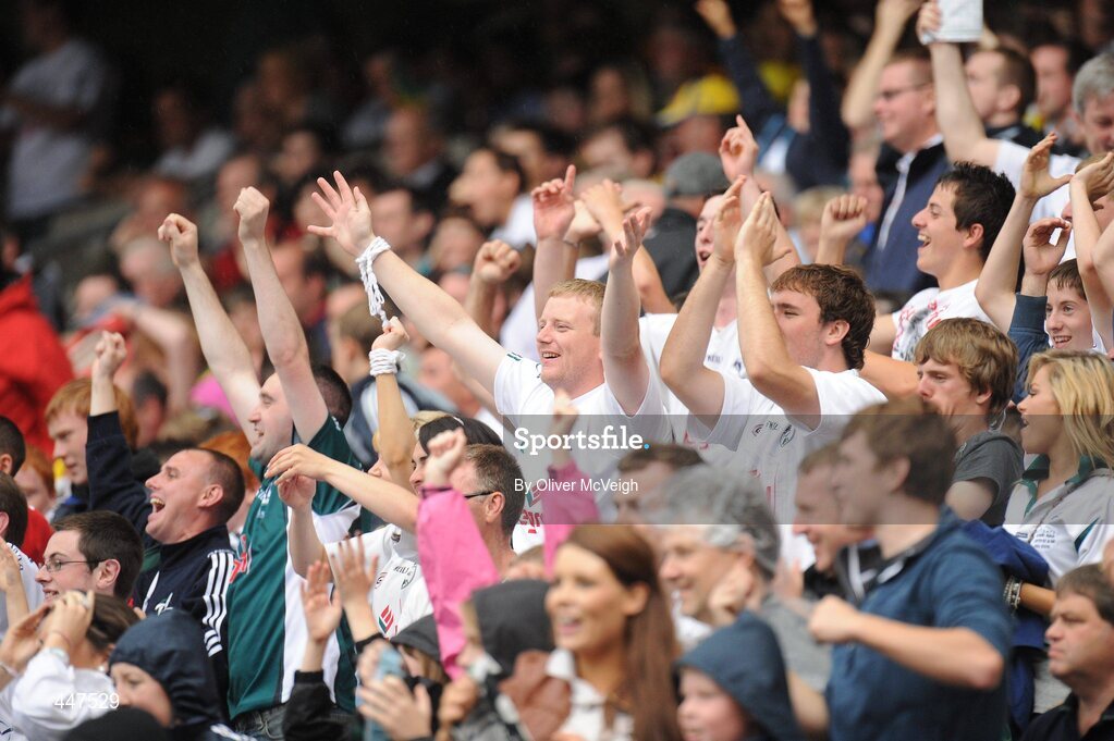 1 August 2010; The Kildare fans show their joy at their team's closing point. GAA Football All-Ireland Senior Championship Quarter-Final, Meath v Kildare, Croke Park, Dublin. Picture credit: Oliver McVeigh / SPORTSFILE