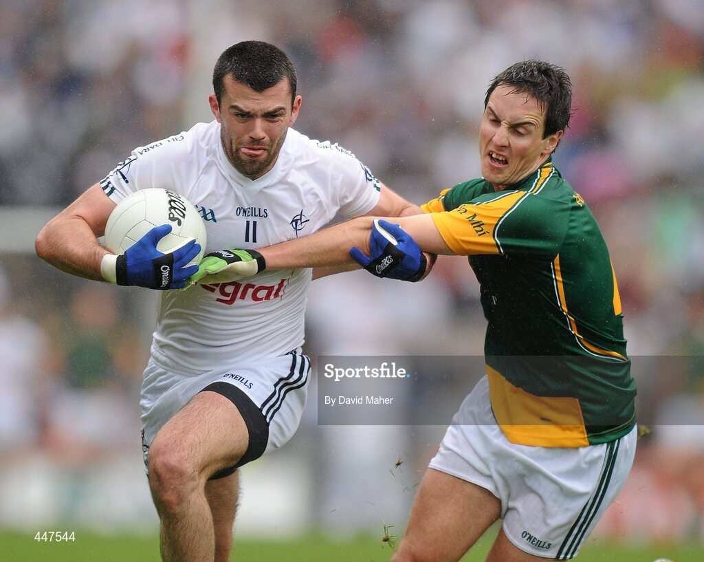 1 August 2010; Padraig O'Neill, Kildare, in action against Eoghan Harrington, Meath. GAA Football All-Ireland Senior Championship Quarter-Final, Meath v Kildare, Croke Park, Dublin. Picture credit: David Maher / SPORTSFILE