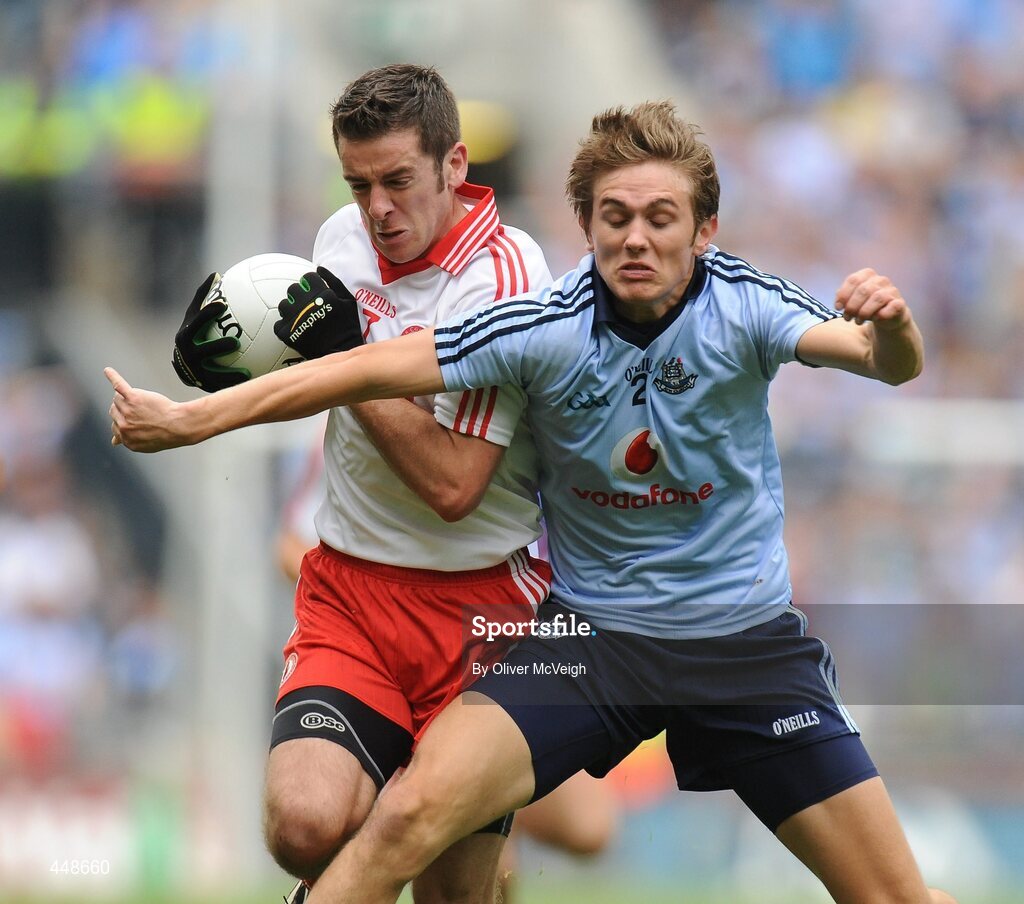 31 July 2010; Philip Jordan, Tyrone, in action against Michael Fitzsimons, Dublin. GAA Football All-Ireland Senior Championship Quarter-Final, Tyrone v Dublin, Croke Park, Dublin. Picture credit: Oliver McVeigh / SPORTSFILE