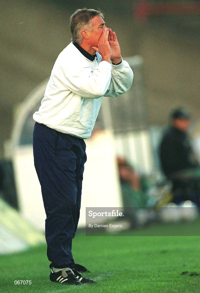 11 July 2001; Bohemians manager Pete Mahon during the UEFA Champions League First Qualifying Round First Leg match between Bohemians and FC Levadia Maardu at Dalymount Park in Dublin. Photo by Damien Eagers/Sportsfile