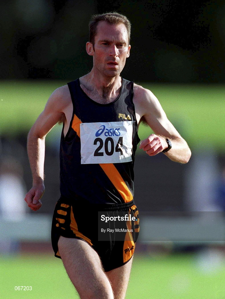 29 June 2001; Nigel Brunton of Clonliffe Harriers AC competing in the men's 5000m during the Dublin International Athletics meet at Morton Stadium in Santry, Dublin. Photo by Ray McManus/Sportsfile