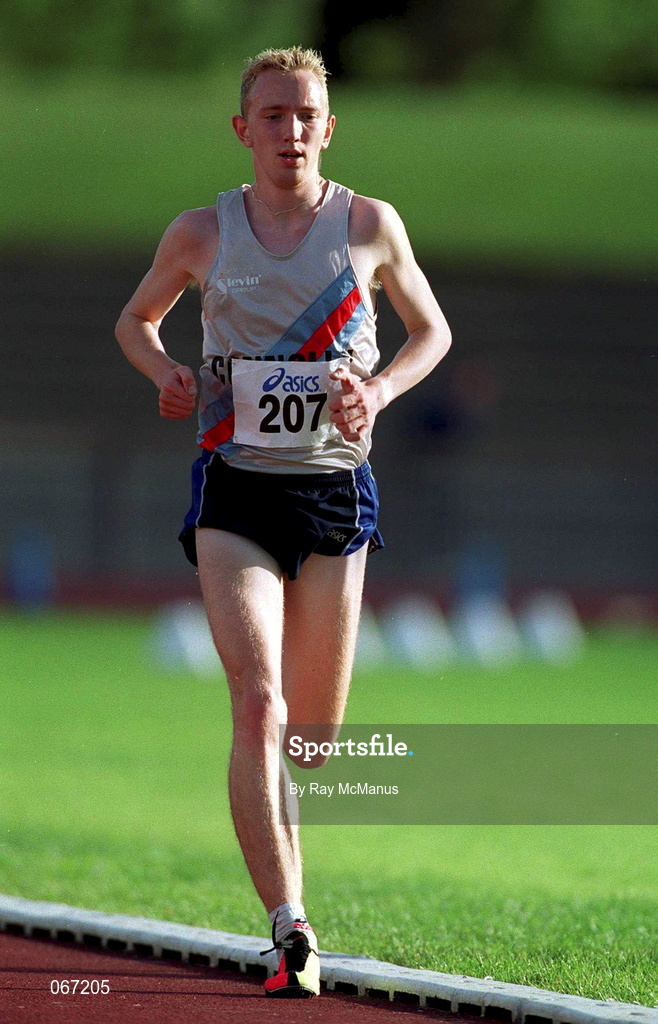 29 June 2001; Robert Connolly of Dundrum South Dublin AC competing in the men's 5000m during the Dublin International Athletics meet at Morton Stadium in Santry, Dublin. Photo by Ray McManus/Sportsfile