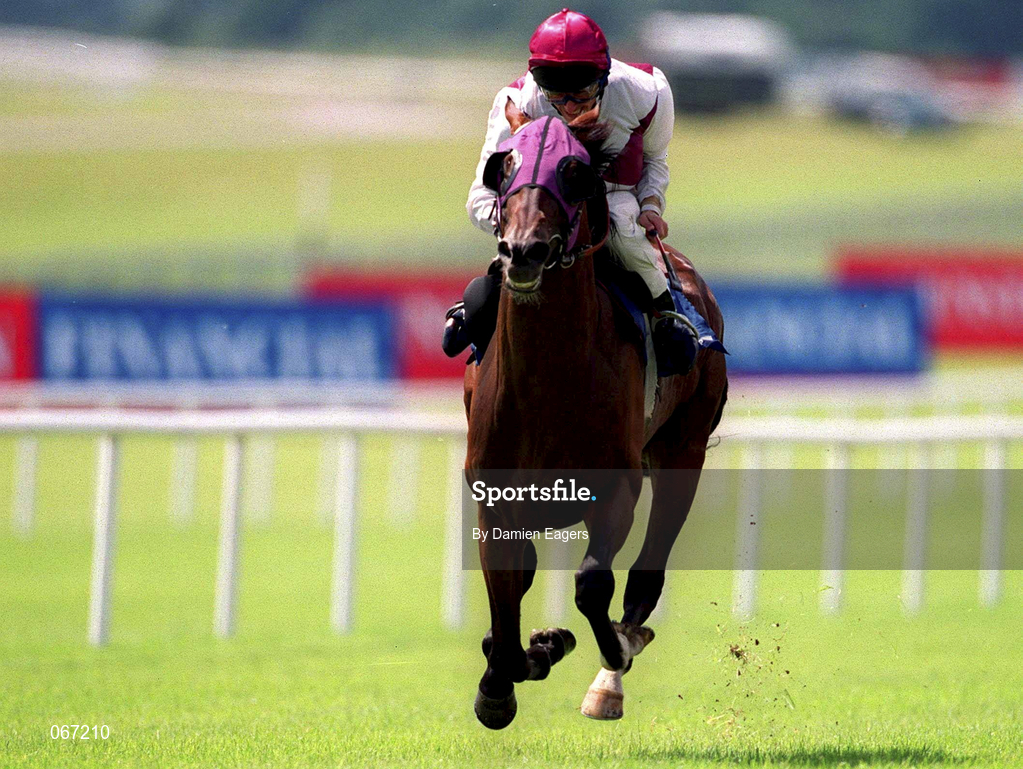 30 June 2001; Chimes at Midnight, with Wayne Smith up, on their way to winning the IAWS Curragh Cup at the Curragh Racecourse in Kildare. Photo by Damien Eagers/Sportsfile