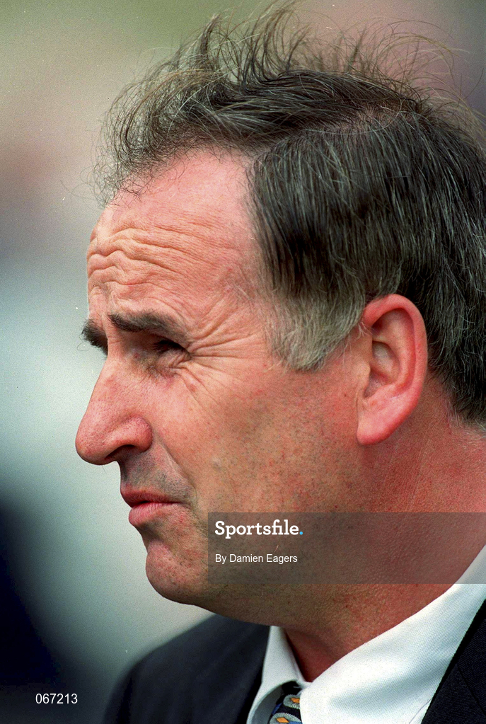 30 June 2001; Trainer Luke Comer at the Curragh Racecourse in Kildare. Photo by Damien Eagers/Sportsfile
