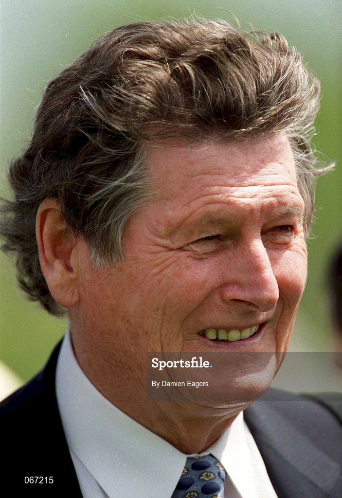 30 June 2001; Owner Michael Smurfit at the Curragh Racecourse in Kildare. Photo by Damien Eagers/Sportsfile