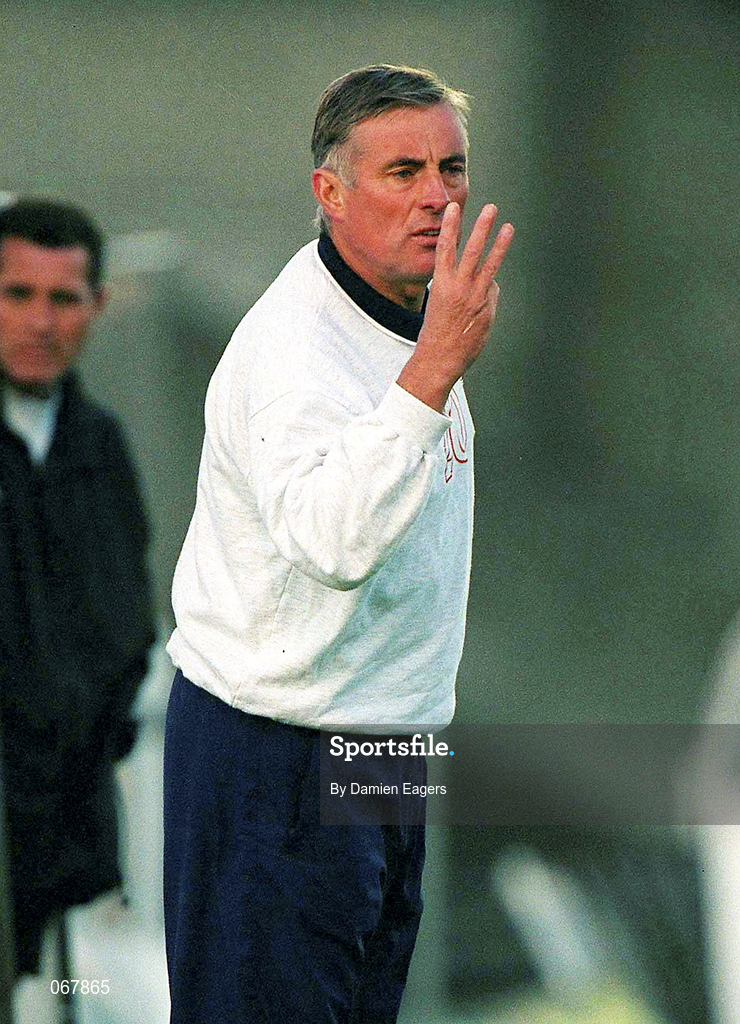 11 July 2001; Bohemians manager Pete Mahon during the UEFA Champions League First Qualifying Round First Leg match between Bohemians and FC Levadia Maardu at Dalymount Park in Dublin. Photo by Damien Eagers/Sportsfile