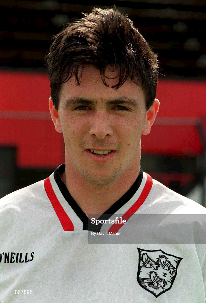 28 August 1994; Stephen Kelly of Dundalk prior to the Bord Gáis National League Premier Division match between Bohemians and Dundalk at Dalymount Park in Dublin. Photo by David Maher/Sportsfile