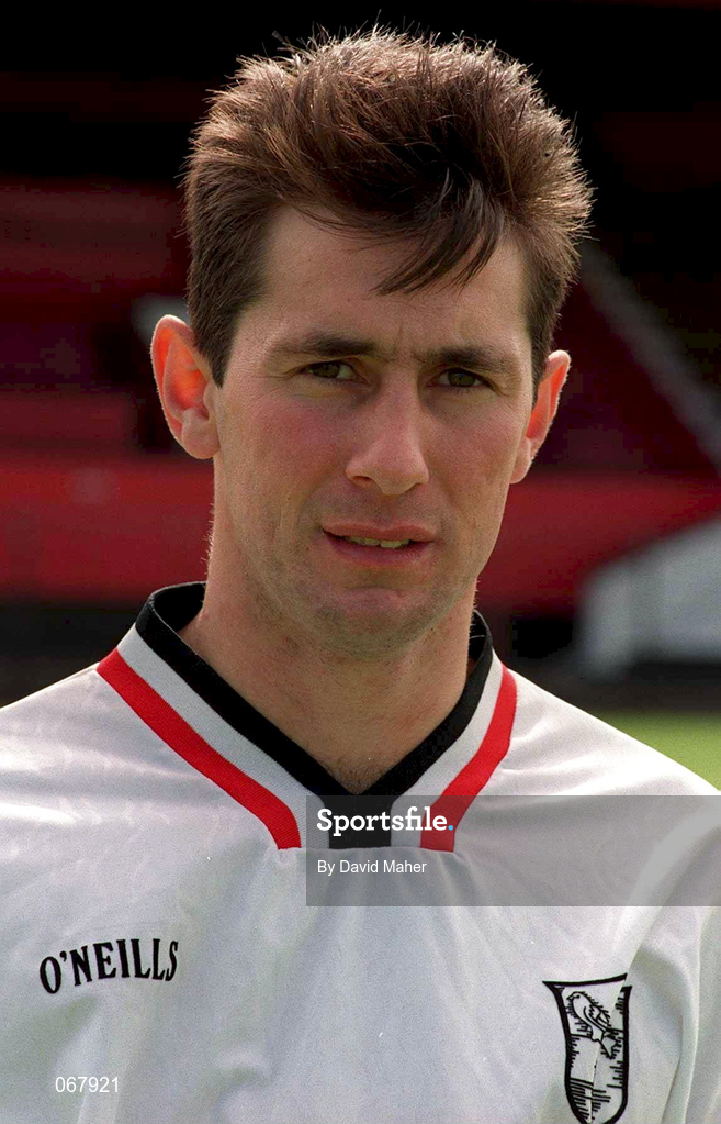 28 August 1994; Brian Byrne of Dundalk prior to the Bord Gáis National League Premier Division match between Bohemians and Dundalk at Dalymount Park in Dublin. Photo by David Maher/Sportsfile