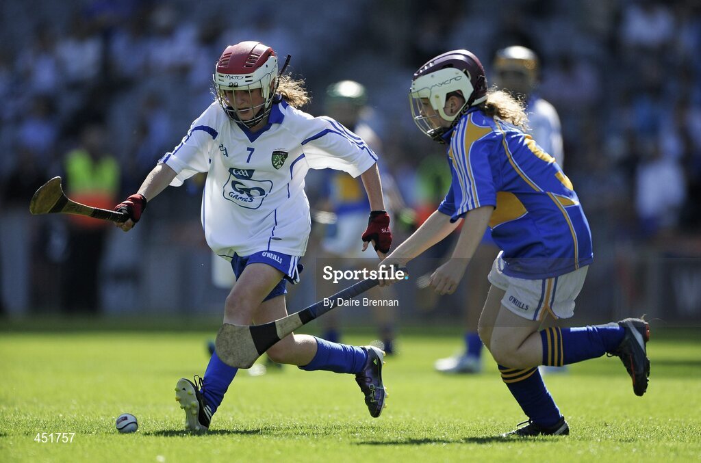 15 August 2010; Nadine Murphy, from Scoil Fiachra S.N.S., Beaumont, Co. Dublin, representing Waterford, in action against Andrea Tobin, from Chreachmhaoil S.N., Craughwell, Co. Galway, representing Tipperary. GAA INTO Mini-Sevens during half time of the GAA Hurling All-Ireland Senior Championship Semi-Final, Waterford v Tipperary, Croke Park, Dublin. Picture credit: Dáire Brennan / SPORTSFILE