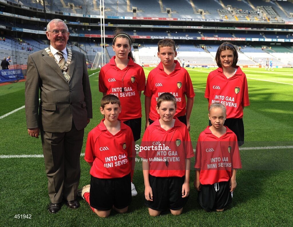 15 August 2010; President of the INTO Jim Higgins, with Waterford young whistlers, including, Alison O'Donnell, Lucy Donnelly, Bearach Moore, Pádraig Moore, Glen Moran, Emily. GAA Into Mini-Sevens during half time of the GAA Hurling All-Ireland Senior Championship Semi-Final, Waterford v Tipperary, Croke Park, Dublin. Picture credit: Ray McManus / SPORTSFILE