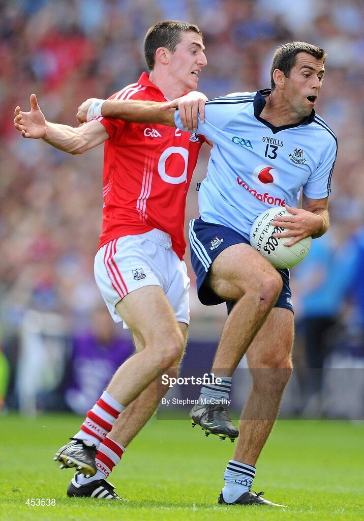 22 August 2010; David Henry, Dublin, in action against Ray Carey, Cork. GAA Football All-Ireland Senior Championship Semi-Final, Dublin v Cork, Croke Park, Dublin. Picture credit: Stephen McCarthy / SPORTSFILE