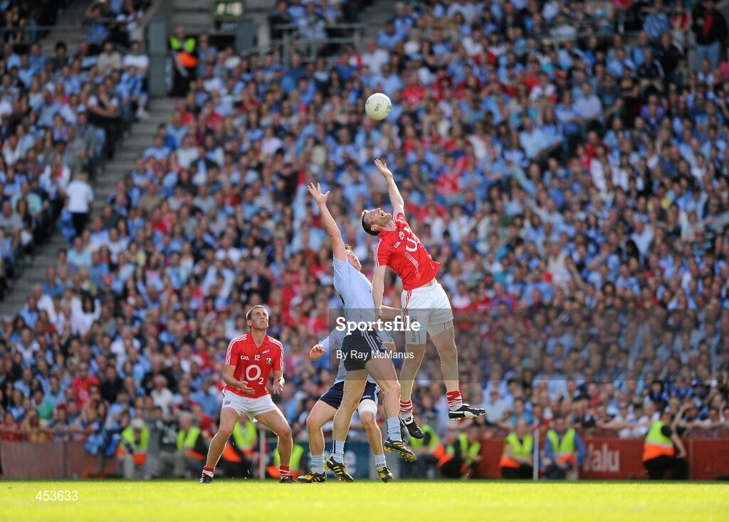 22 August 2010; Nicholas Murphy, Cork, in action against Ross McConnell, Dublin. GAA Football All-Ireland Senior Championship Semi-Final, Dublin v Cork, Croke Park, Dublin. Picture credit: Ray McManus / SPORTSFILE
