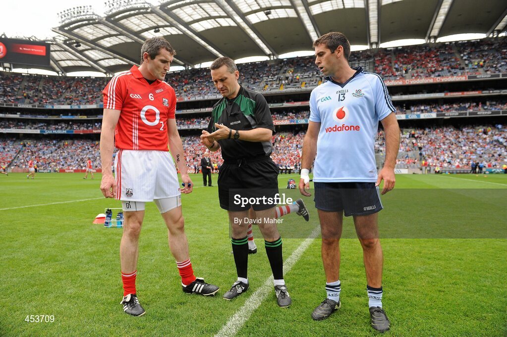 22 August 2010; Referee Maurice Deegan, with Cork captain Graham Canty and Dublin captain David Henry, before the start of the game. GAA Football All-Ireland Senior Championship Semi-Final, Dublin v Cork, Croke Park, Dublin. Picture credit: David Maher / SPORTSFILE
