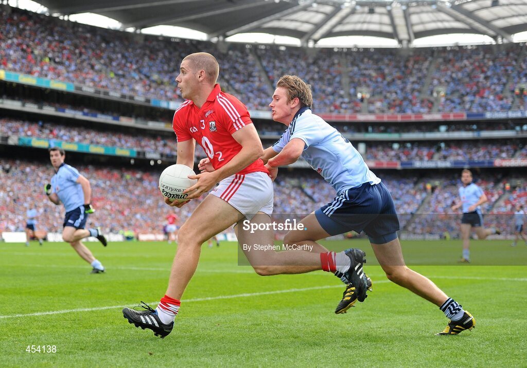 22 August 2010; Daniel Goulding, Cork, in action against Michael Fitzsimons, Dublin. GAA Football All-Ireland Senior Championship Semi-Final, Dublin v Cork, Croke Park, Dublin. Picture credit: Stephen McCarthy / SPORTSFILE