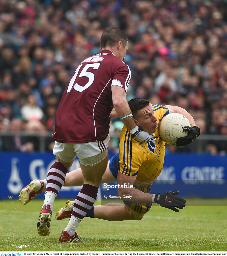 10 July 2016; Sean McDermott of Roscommon is tackled by Danny Cummins of Galway during the Connacht GAA Football Senior Championship Final between Roscommon and Galway at Pearse Stadium in Galway. Photo by Ramsey Cardy/Sportsfile