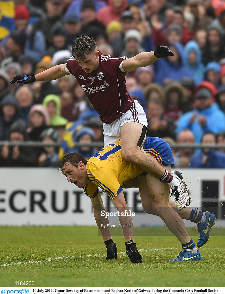 10 July 2016; Conor Devaney of Roscommon and Eoghan Kerin of Galway during the Connacht GAA Football Senior Championship Final between Roscommon and Galway at Pearse Stadium in Galway. Photo by Sportsfile