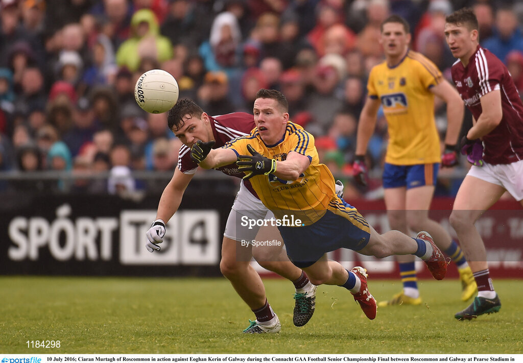 10 July 2016; Ciaran Murtagh of Roscommon in action against Eoghan Kerin of Galway during the Connacht GAA Football Senior Championship Final between Roscommon and Galway at Pearse Stadium in Galway. Photo by Sportsfile