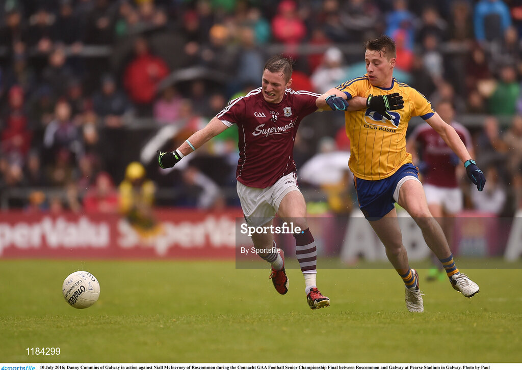 10 July 2016; Danny Cummins of Galway in action against Niall McInerney of Roscommon during the Connacht GAA Football Senior Championship Final between Roscommon and Galway at Pearse Stadium in Galway. Photo by Sportsfile