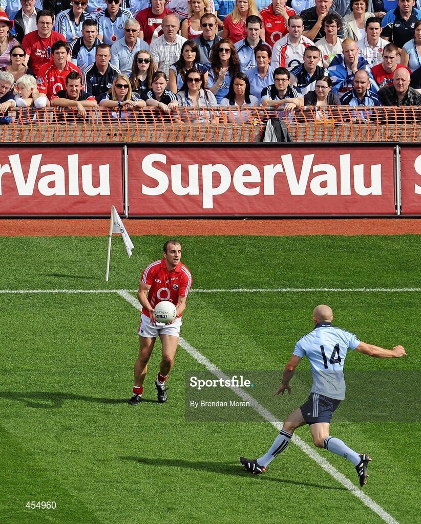 22 August 2010; John Miskella, Cork, in action against Eoghan O'Gara, Dublin. GAA Football All-Ireland Senior Championship Semi-Final, Dublin v Cork, Croke Park, Dublin. Picture credit: Brendan Moran / SPORTSFILE