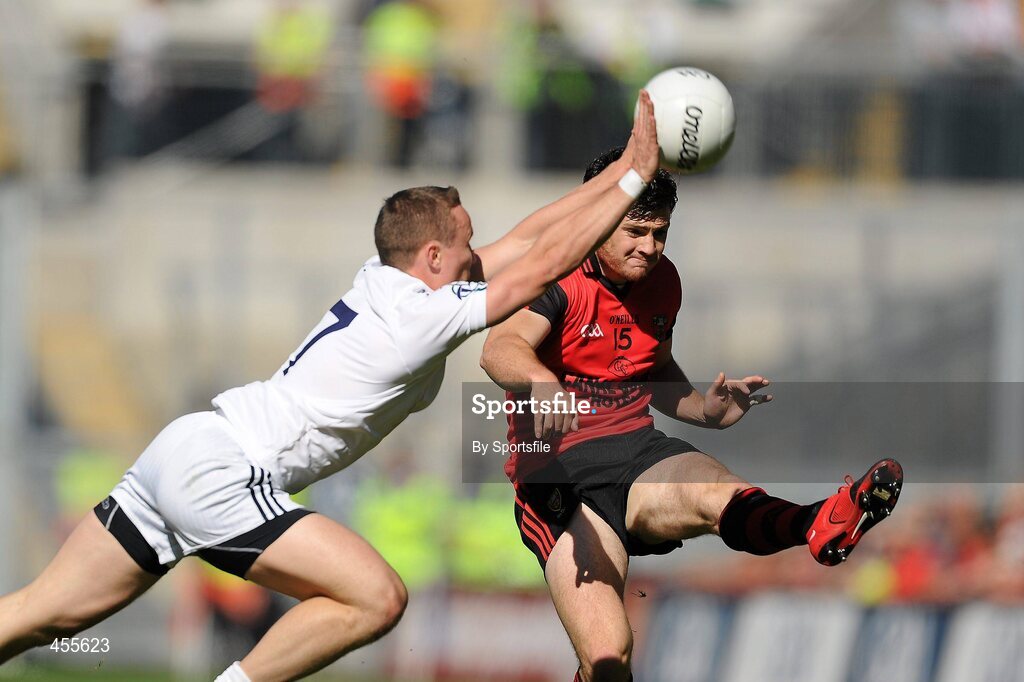 29 August 2010; Martin Clarke, Down, in action against Brian Flanagan, Kildare. GAA Football All-Ireland Senior Championship Semi-Final, Kildare v Down, Croke Park, Dublin. Photo by Sportsfile